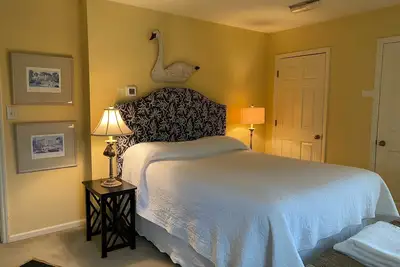 Image de Garden Cottage - Where Something is Always in Bloom.