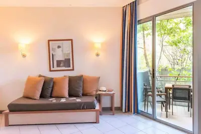 Image de 2 Pièces 4 Personnes