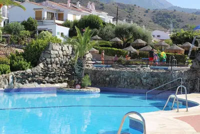 Image de El Capistrano Village. Spacious home, large terrace.