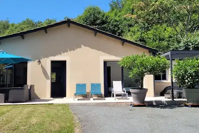 Image de Maison en pleine campagne proche Sarlat 100 m2