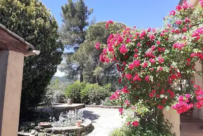Image de Maison avec jardin et piscine en Sud Ardèche, à proximité d'Aubenas