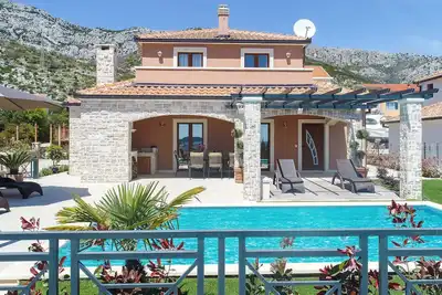 Image de Belle maison de 3 chambres à Orebic