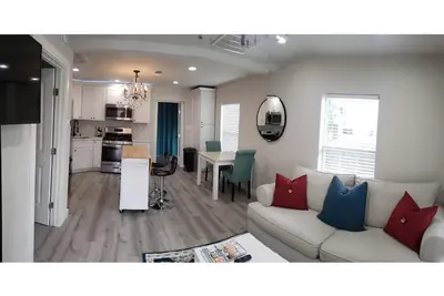 Image de Pet Friendly Little White House