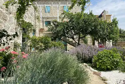 Image de Authentic Villa with terrace- complete privacy