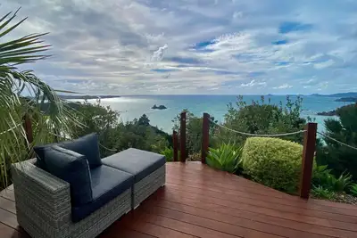 Image de The Retreat: Luxury private hillside beach villa @ Te Ngaere Bay - 2 bedroom
