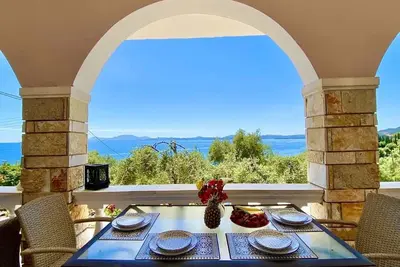 Image de Nissaki Sunlight New Home-2min from Beach+Pool