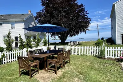 Image de Professionally cleaned and equipped with all amenities for a perfect getaway!