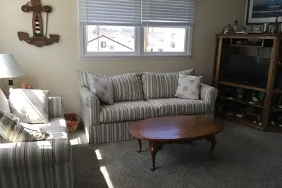 Image de Cottage located 1 block from the beach and 1 block to the bay in Ocean Beach 2