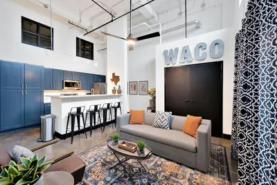 Mesquite Hideaway- Downtown Luxury Loft w/ free parking