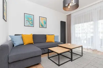 Image de Benisławskiego 8 | Apartment w/ balcony | Parking