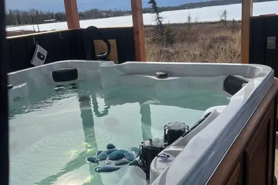 Image de Big Lake Cabin 1 Hot Tub, Sauna & Watercraft Rentals