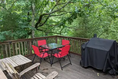 Image de Game Day Weekend Condo! Walk To Campus! Pet Friendly! Whirlpool Trails!