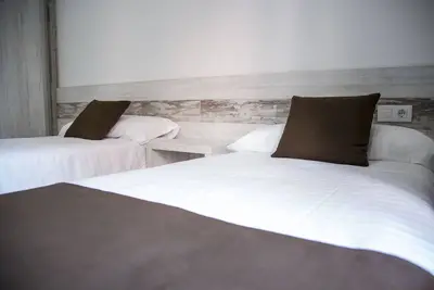 Image de Apartments 1 bedroom 1 bathroom ( 2-4), D33