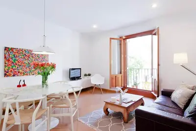 Image de Central et plaisant 2 chambres