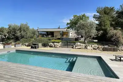 Image de Villa Darchitecte Avec Piscine