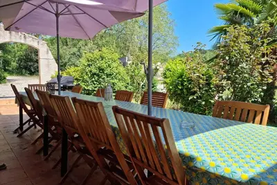 Image de Stunning 6 bedroom Farmhouse with heated pool.