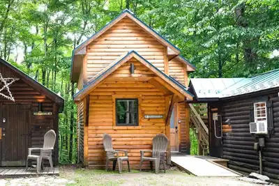 Image de Beautiful brand new cabin one minute from Sugarbush Resort
