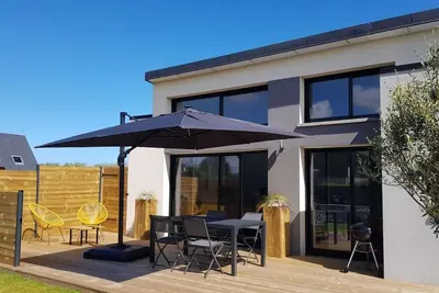 Image de un lieu de vie super agréable à 5 minutes à pied de la plage!