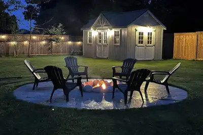 Image de Cottage at the lake, Long Point Bay. Campfires, Beaches, trails and Wineries