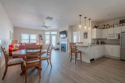 Image de 123 - Premium Lake View Condo Suite