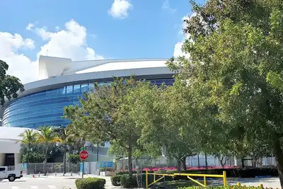 Image de The Rooster 12 - Une touche de la Petite Havane traditionnelle