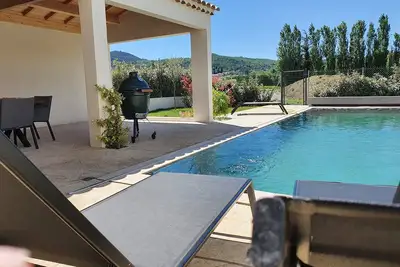 Image de New luxury villa Provence | Mt Ventoux | Pool with view | Big Green Egg