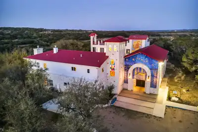 Image de A perfect destination for lovers of excellence and fine art