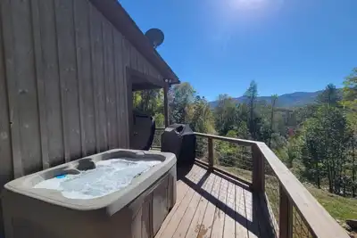 Image de Stop scrolling! This is the one you need! Dog friendly & Hot Tub! Casino, tubing