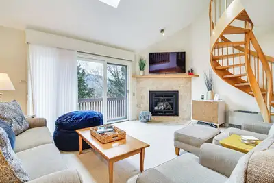 Image de Cozy Jackson Condo w/ Mtn Views & Pool Access!