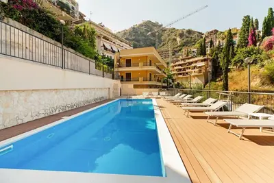 Image de Taormina Calipso Seaview With Private Parking