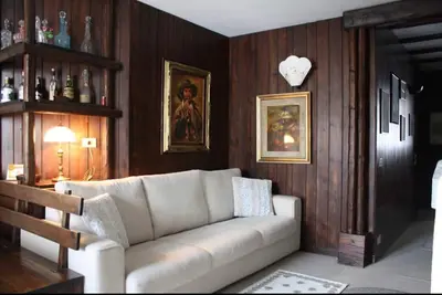 Image de Elegant four-room apartment a stone's throw from the slopes and the center 90m2