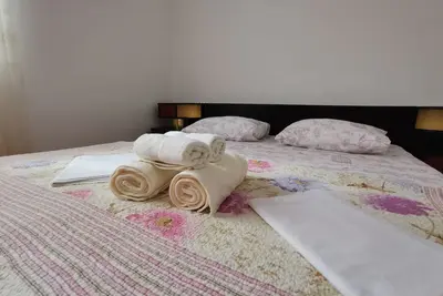Image de Appartement de deux chambres prés de la plage Vinisce, Trogir (A-4288-c)