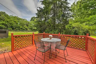 Image de Charming Belmont Home ~ 13 Mi to City Center!