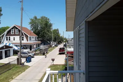 Image de View Cedar Point's lights at night, Enjoy the Lake and Beach