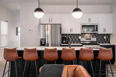 Image de Gorgeous Reunion Lodge with 2 Decks + Patio, Resrot Amenities, Ticket & Golf Deals!