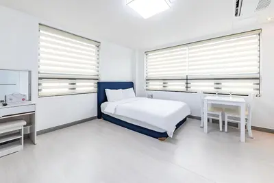 Image de Yeosu Onueli Pension