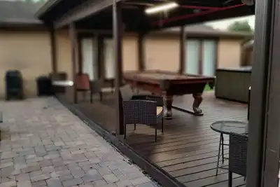 Image de Lutz Lake Resort Style House