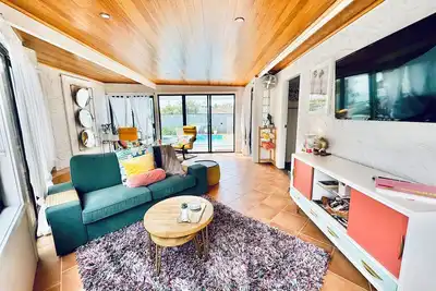 Image de Palm Springs – 2 Bed + Pool – Coffs Habour