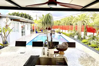 Luxury heated salt water pool, Grill Bbq Serenity Oasis