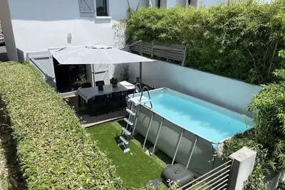 Image de Maison de ville de 90m2 avec piscine à Bayonne