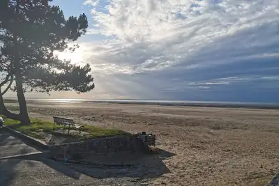 Image de Maison Face A La Mer Dans La Baie Du Mont- Saint- Michel