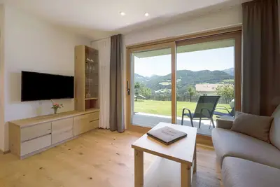 Image de Appartement de vacances \"Teutenhofer Kastanie\" Ă la ferme avec vue montagne