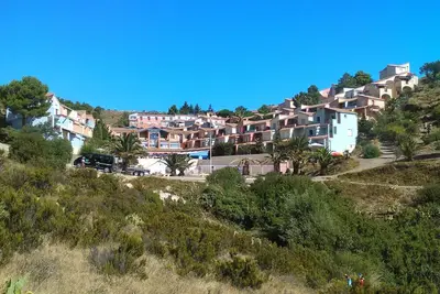 Image de T2 Dans Crique Entre Banyuls sur mer et Cerbère Piscine et Terrasse