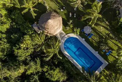 Image de Beautiful 2 Bdrs Villa with Pool, Private Beach, Wi-Fi, Kayaks, Manager, Chef.