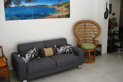 Image de Appart 2 chambres 70m2 neuf 3* Sainte-Maxime centre - terrasse / jardin  parking