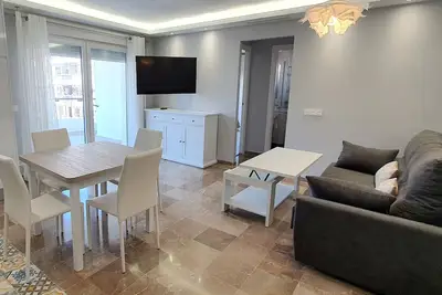 Image de Modern 2-Bedroom Apartment in Edificio Marápolis, Marbella Centre