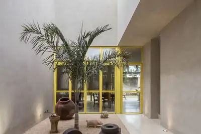 Modern Home | Top Location | Fast WiFi