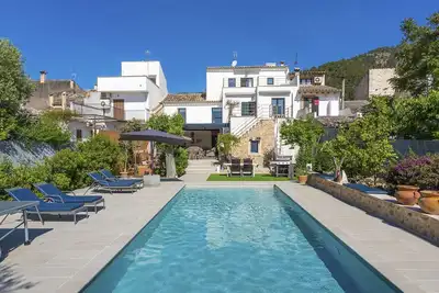 Image de Maison de vacances privée avec climatisation, Wifi, piscine privée, Tv, terrasse, parking