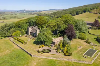 Image de Fernhill Castle, family friendly, luxury holiday cottage in Skipton