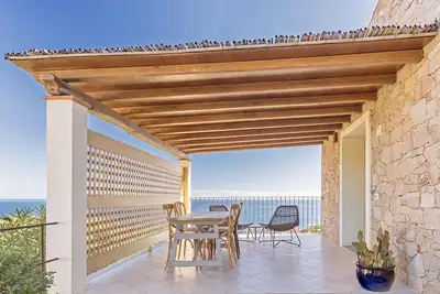 Image de Casa Lalita Villa semi-indépendante, chambres vue mer et piscine en Sardaigne